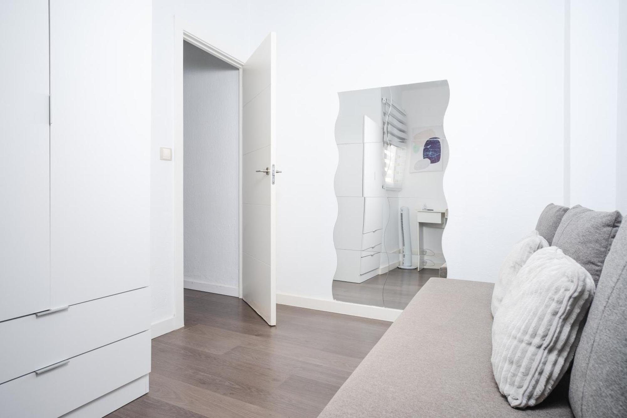 Acogedor Piso Con Balcon Διαμέρισμα Σεβίλλη Εξωτερικό φωτογραφία