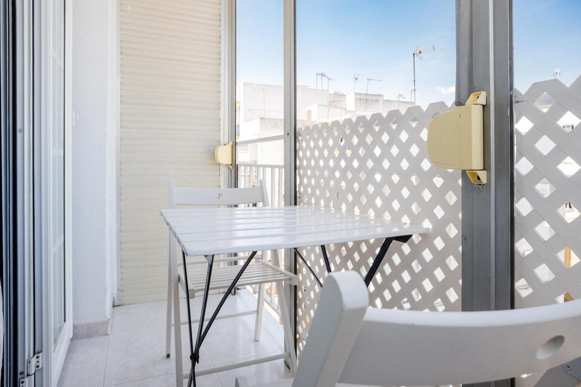 Acogedor Piso Con Balcon Διαμέρισμα Σεβίλλη Εξωτερικό φωτογραφία
